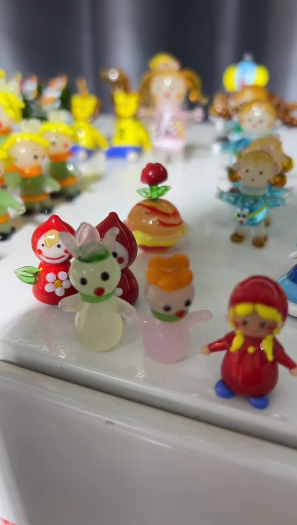 手工艺品琉璃阿****娘摆件2个