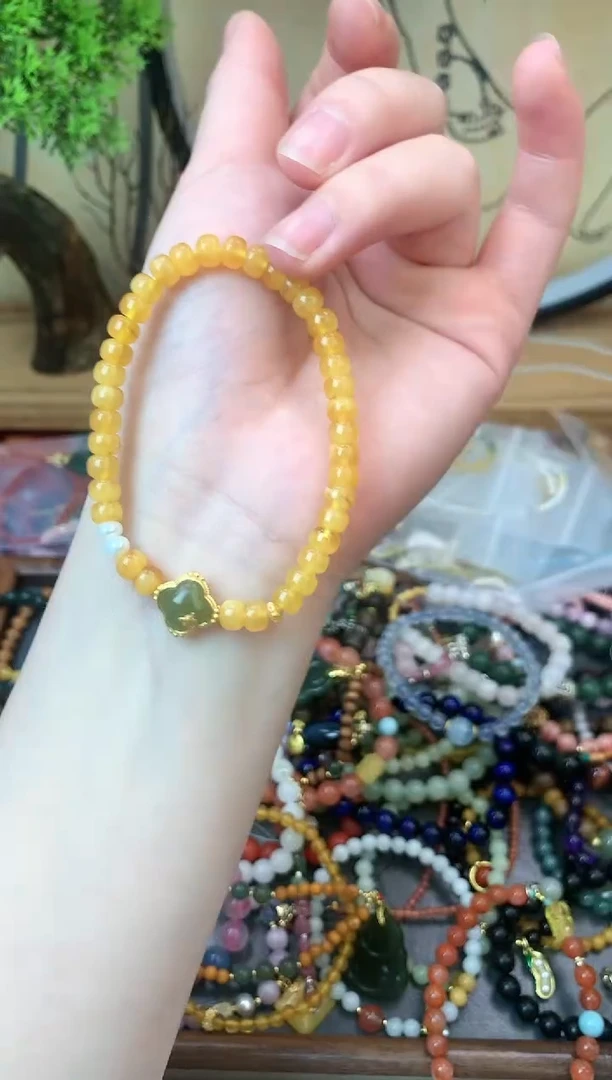 【闪购商品】蜜蜡手链未镶嵌338手串