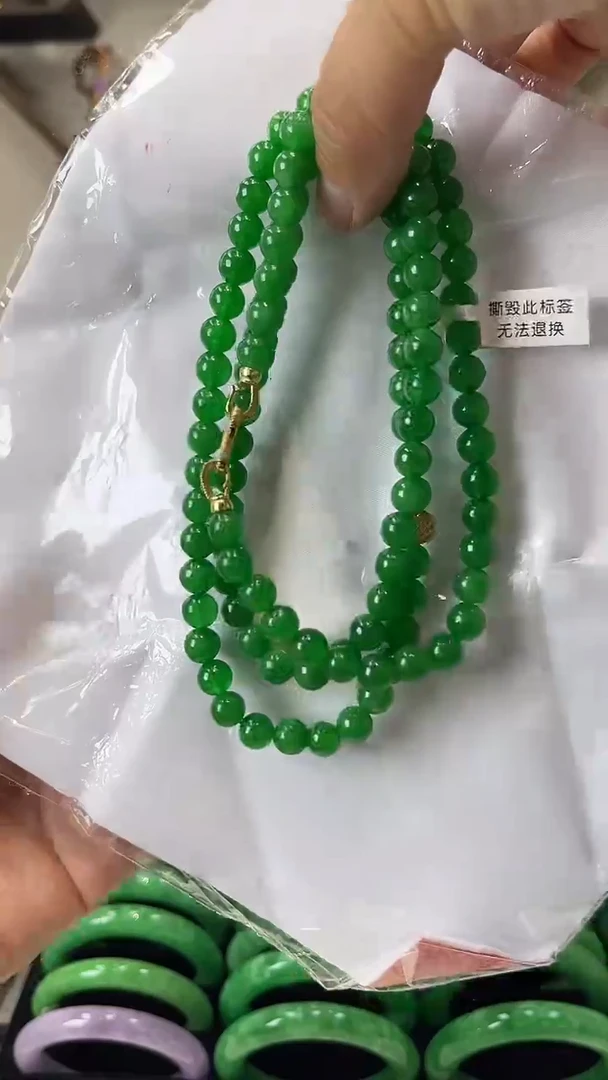 【闪购商品】砖雕闪55 辣阳绿项链