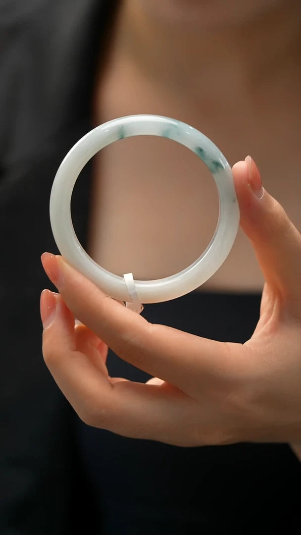 翡翠手镯未镶嵌34号