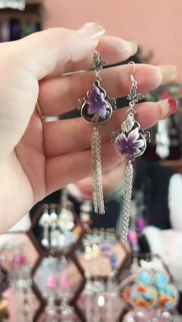 织绣彩云南阁非遗老绣53