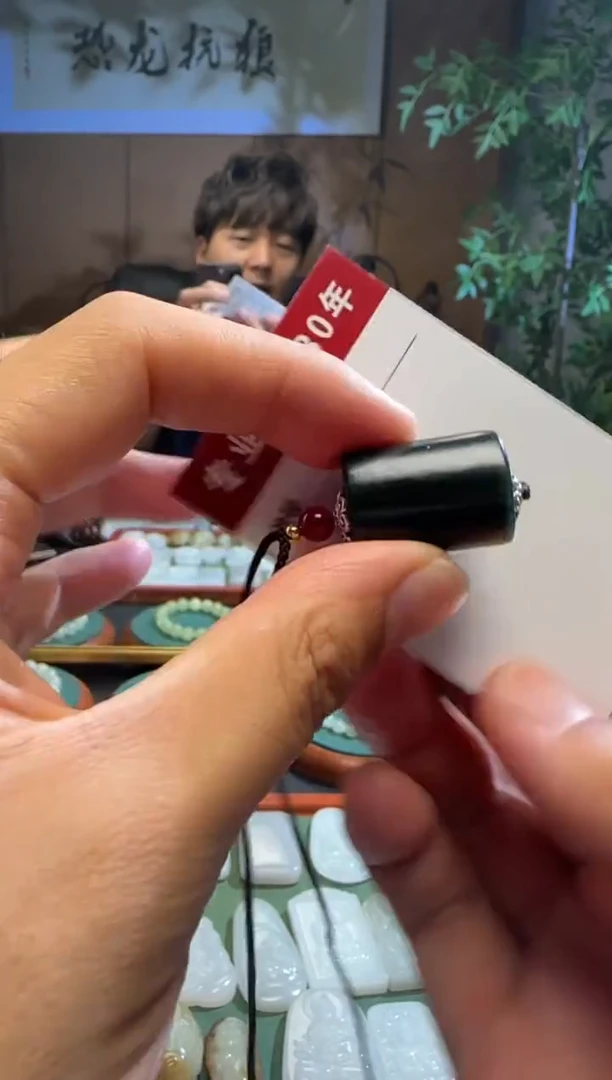 和田玉未镶嵌挂件1