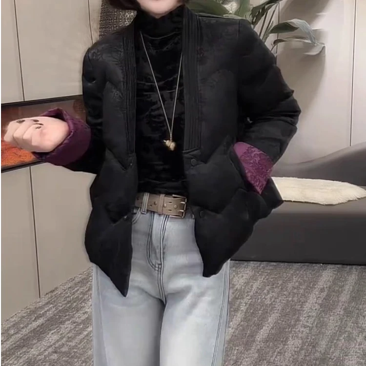 通勤风短款黑色外套女2025冬季撞色袖口减龄新中式国风保暖棉服