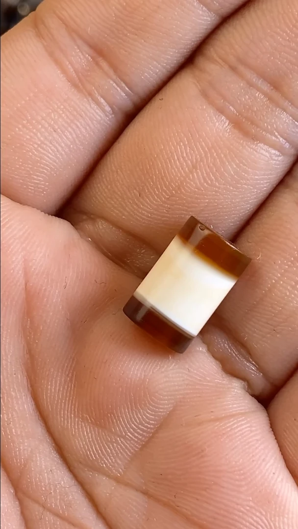 未镶嵌玛瑙/玉髓珠宝奇石s****r1