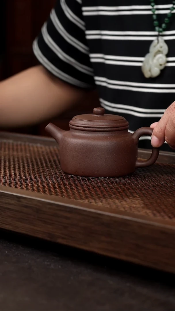 茶壶紫砂紫泥炮嘴德中