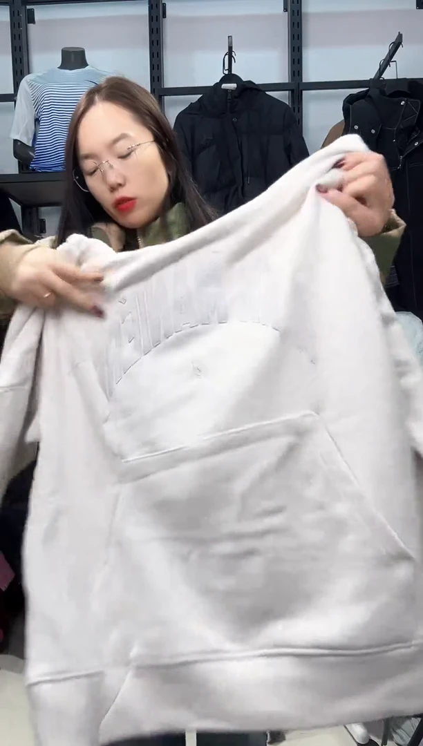 2134   编码  瑕疵直播间过款为准 尺码  ·