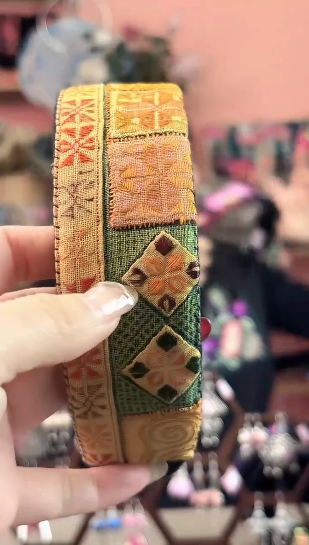 艺枝独绣手工饰品   353