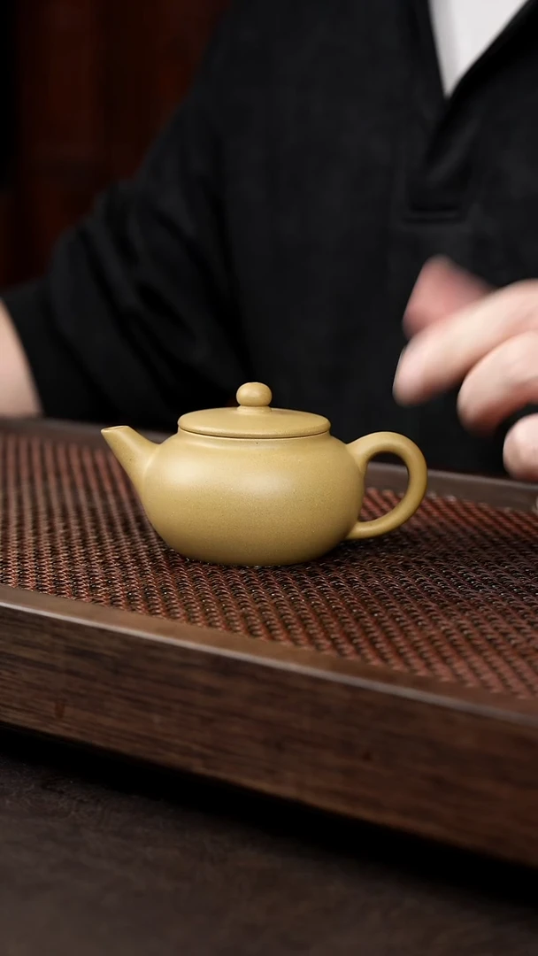 茶壶紫砂黄金段平盖水平