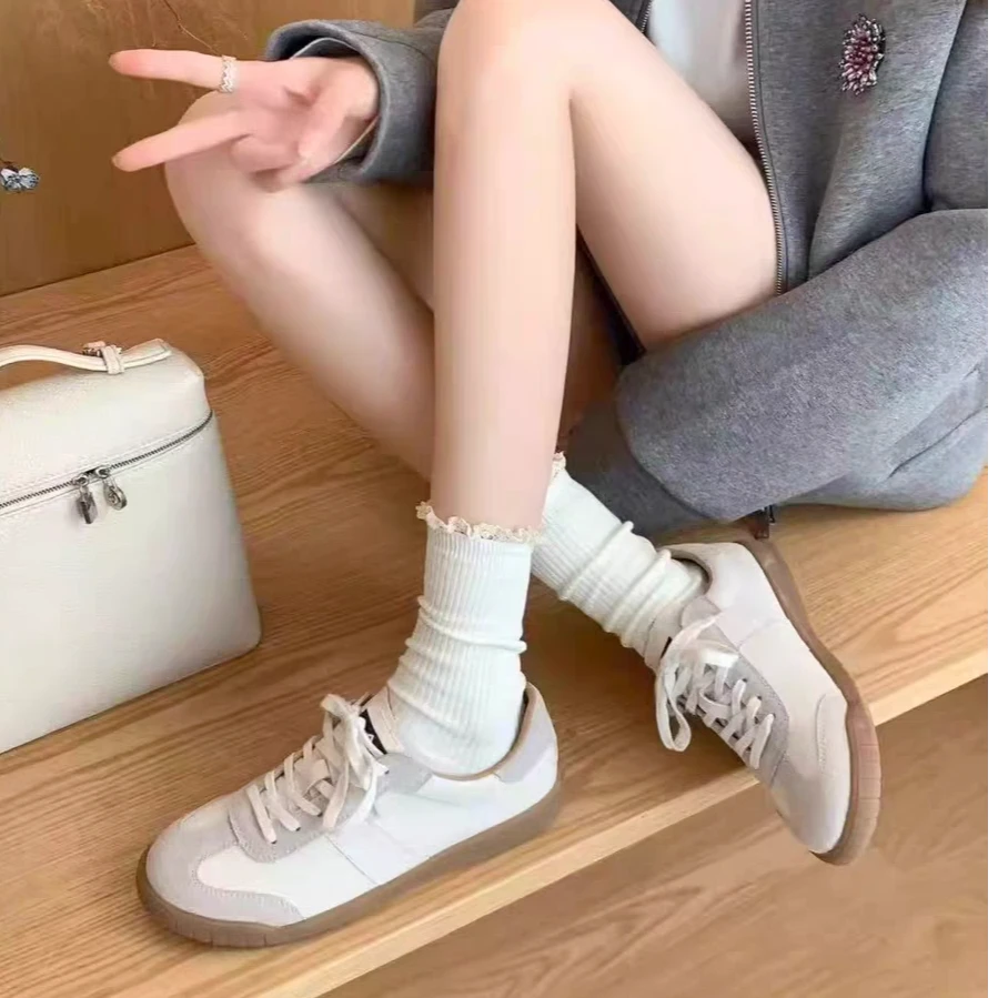 平底德训鞋女春季新款复古百搭休闲板鞋运动小白鞋单鞋子61593
