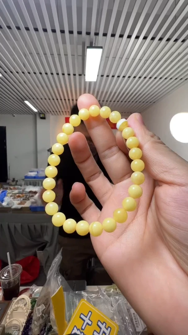 手串蜜蜡未镶嵌约6mm 俄料白花鸡油黄满蜡圆珠单圈手串