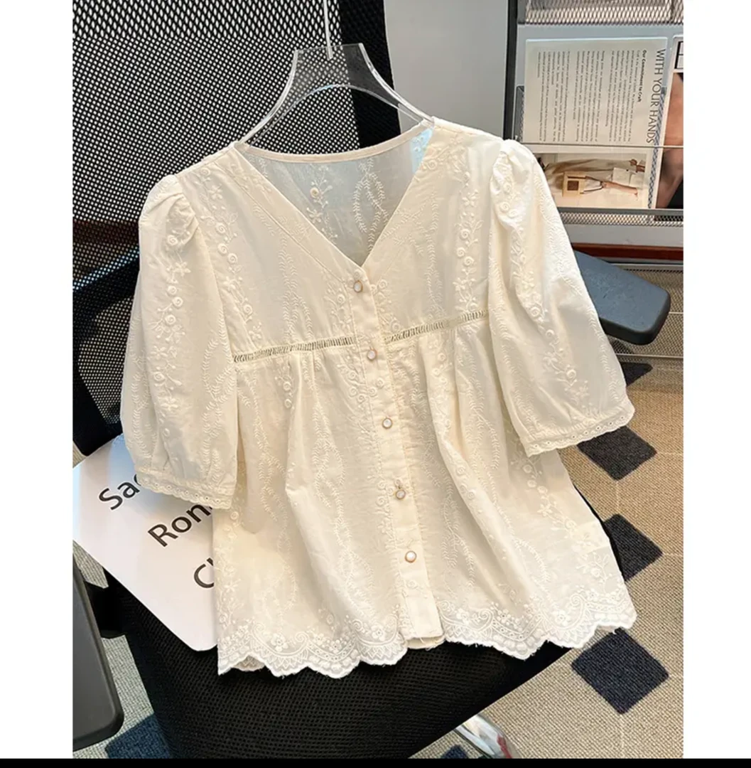 纯棉小衫碎花V领包袖上衣刺绣薄款夏季花边衬衫泡泡袖短袖