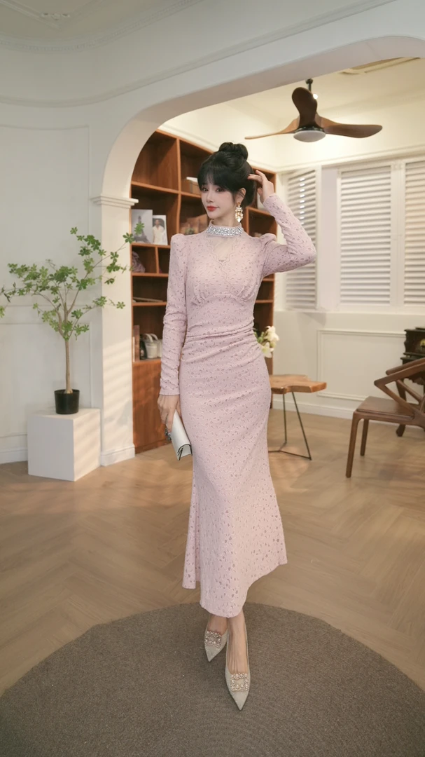 【JANE·简】2024秋冬新款女装轻熟风气质V领收腰连衣裙45075