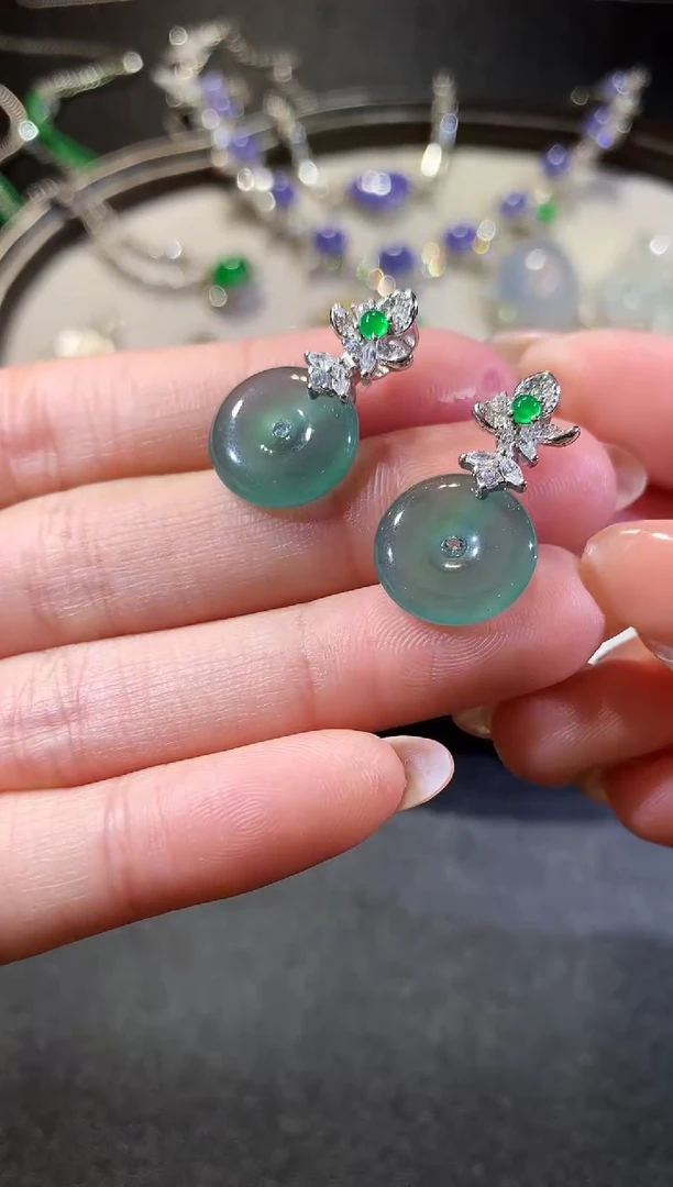 【闪购商品】翡翠吊坠(不含链)银S925镶嵌6-扣子（多样性发货一件