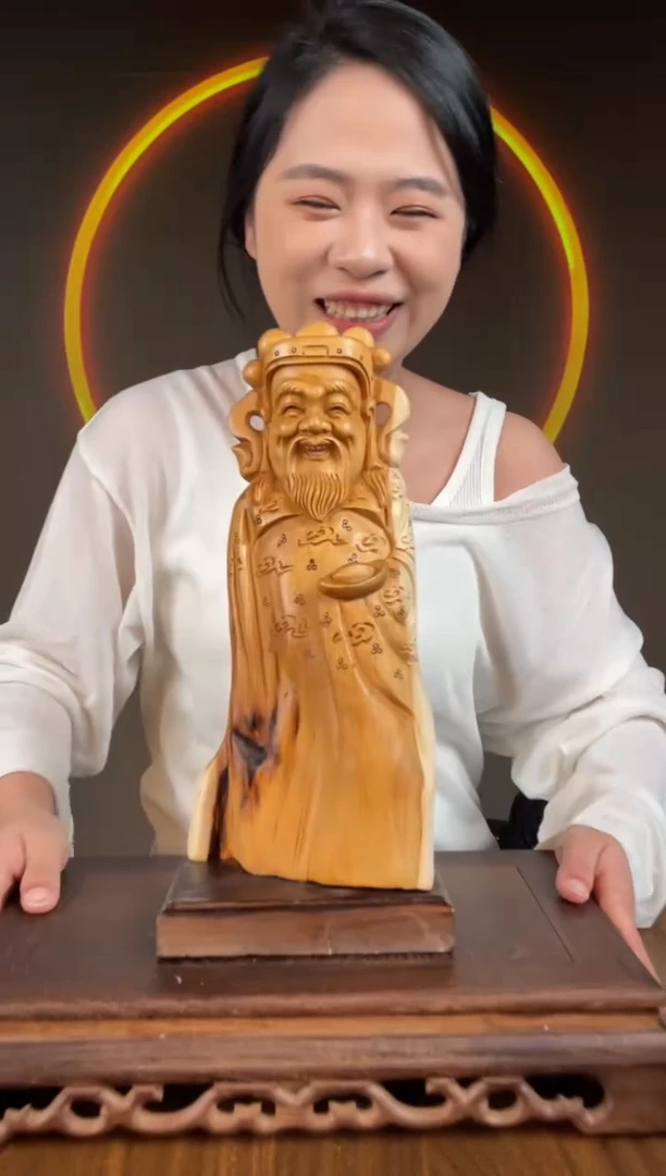 【闪购商品】柏木（崖柏）手工摆件,先抢先得!