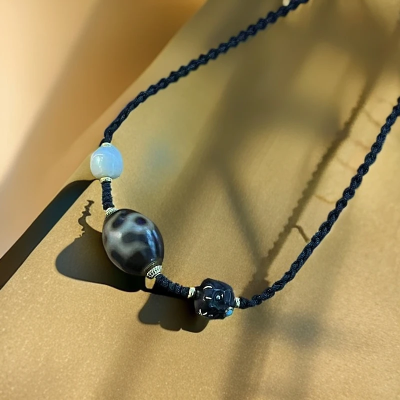 扶摇臻选|贵人阿呆玛瑙吊坠