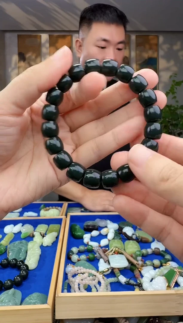 未镶嵌和田玉挂件拍一发一