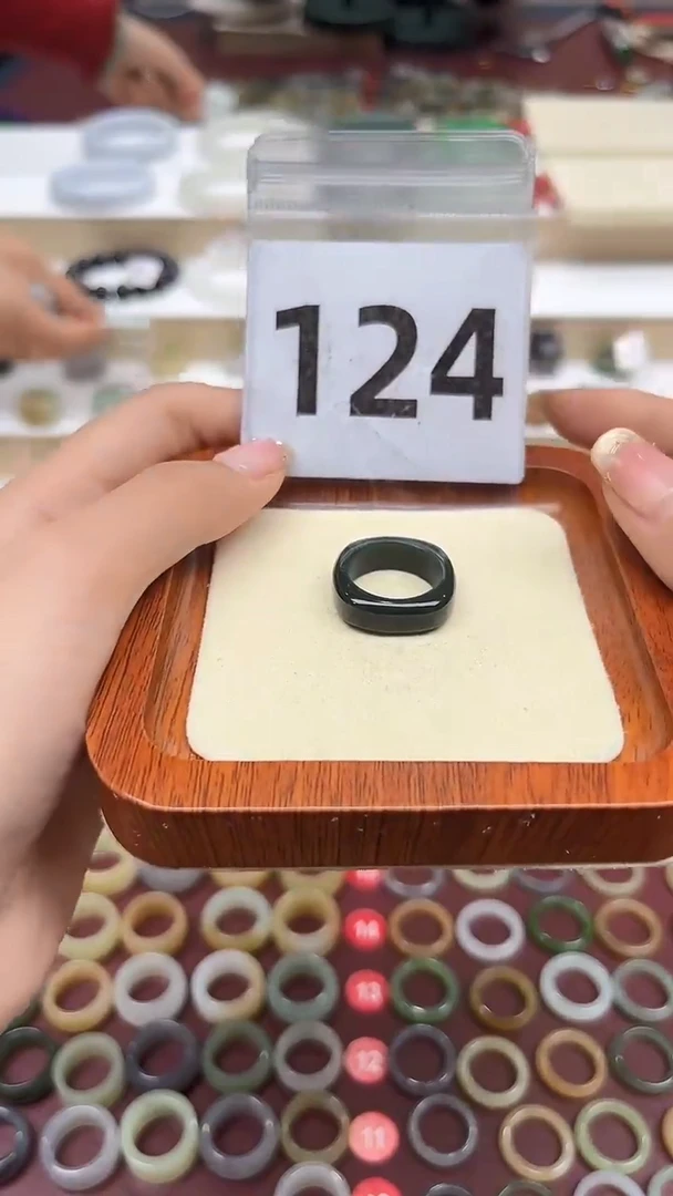 【闪购商品】和田玉戒指未镶嵌港码14号，内径17mm