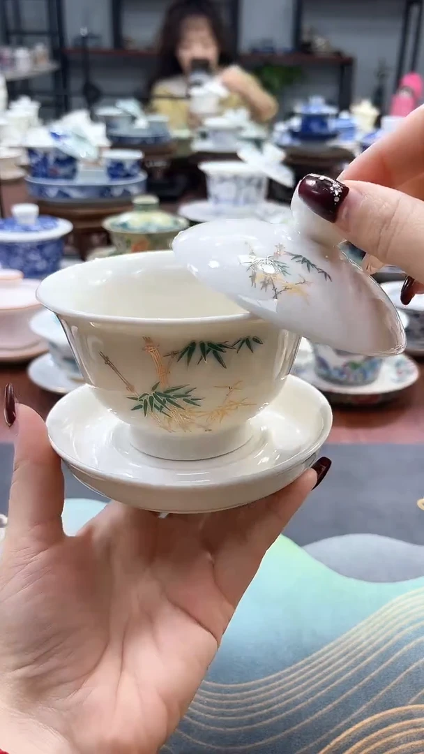 【闪购商品】中号元宝竹节干泡盘盖碗