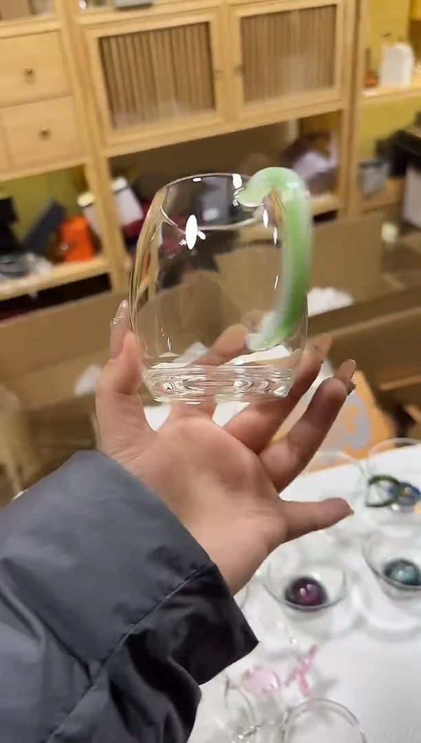 532七彩诚然公道杯