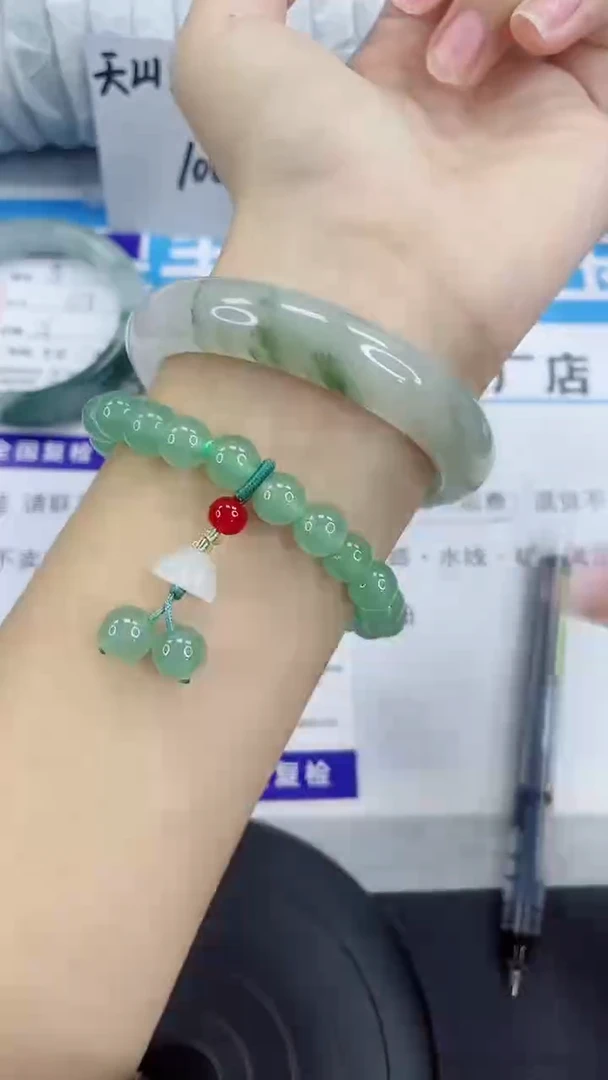 未镶嵌手镯石英质玉19-56/57