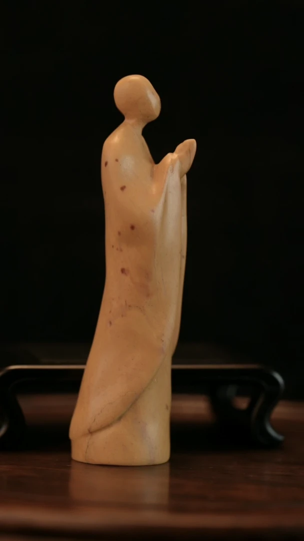 寿山石高山黄无相造像