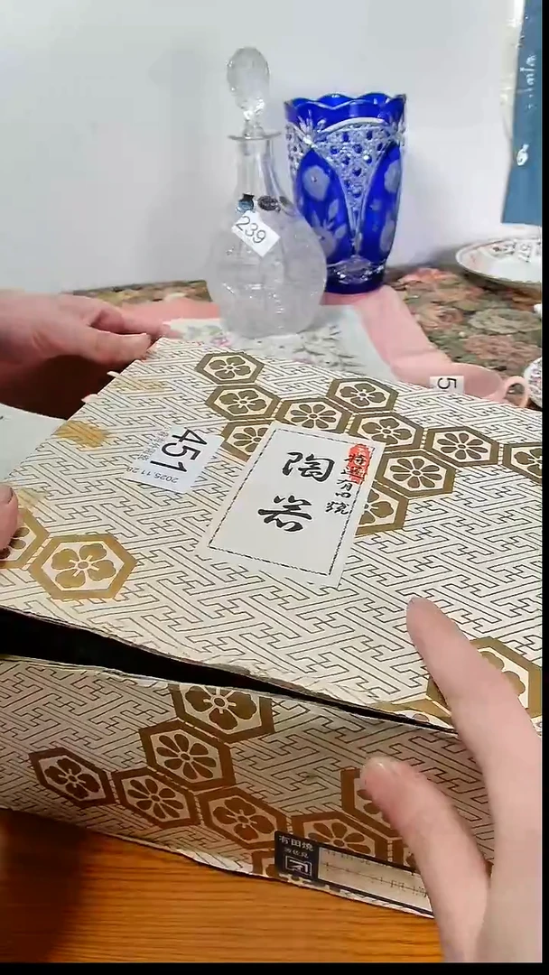 瓷片军****行小淼海外陶瓷工艺品