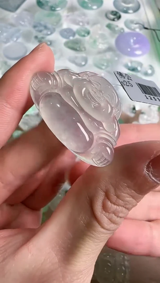 【闪购商品】翡翠吊坠(不含链)未镶嵌··