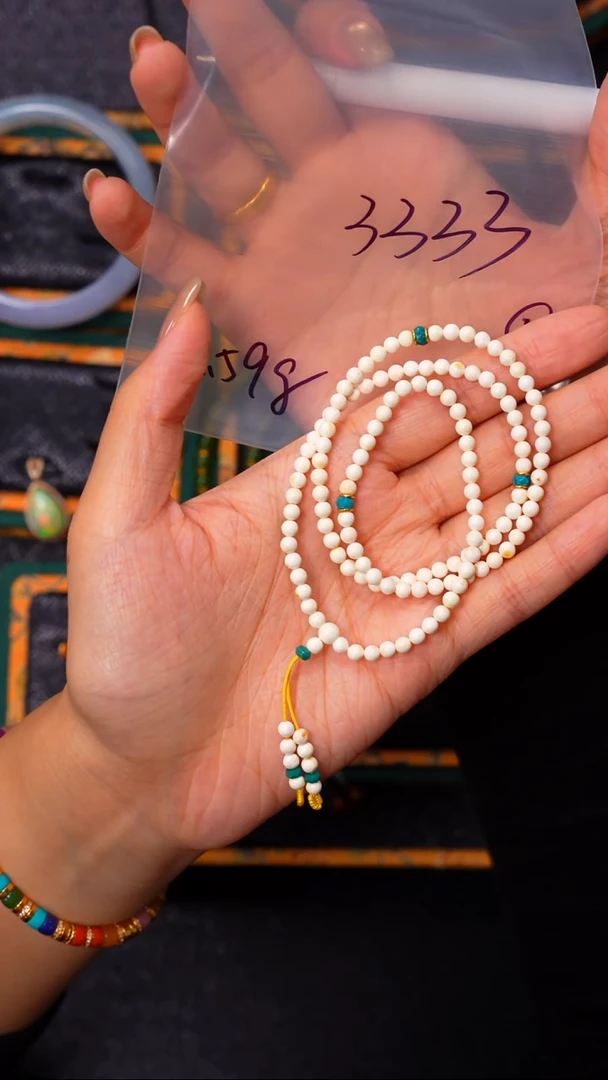 手串蜜蜡未镶嵌根****～见山文玩珠宝回血