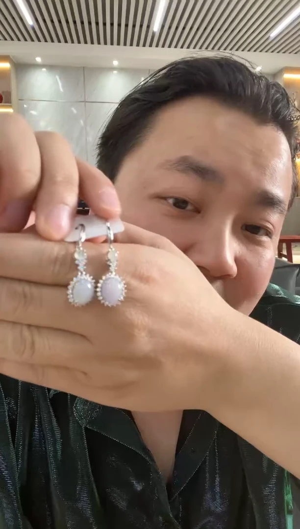 【闪购商品】翡翠耳饰未镶嵌耳环