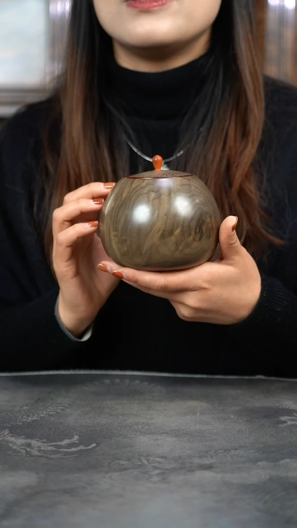 【闪购商品】金丝楠木雕满花原木精工茶仓醒茶罐645