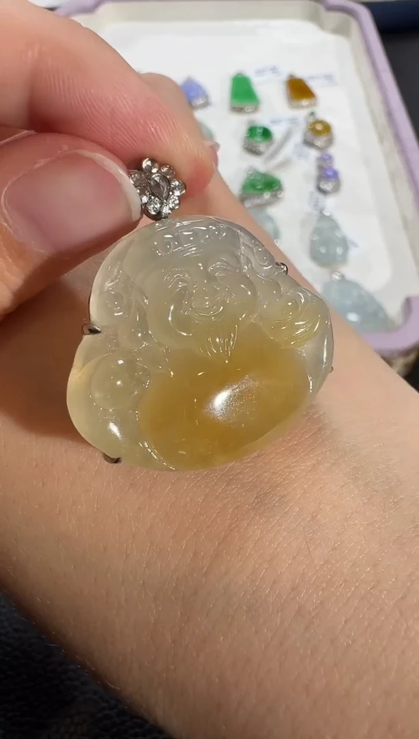 【闪购商品】翡翠吊坠(不含链)18K金镶嵌【源头工厂】钻石镶嵌