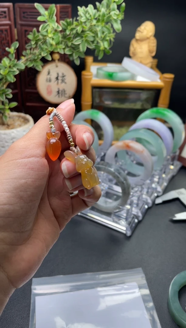 玛瑙/玉髓吊坠(不含链)未镶嵌玛瑙小兔子