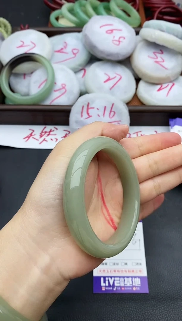 未镶嵌手镯石英质玉53+60/61