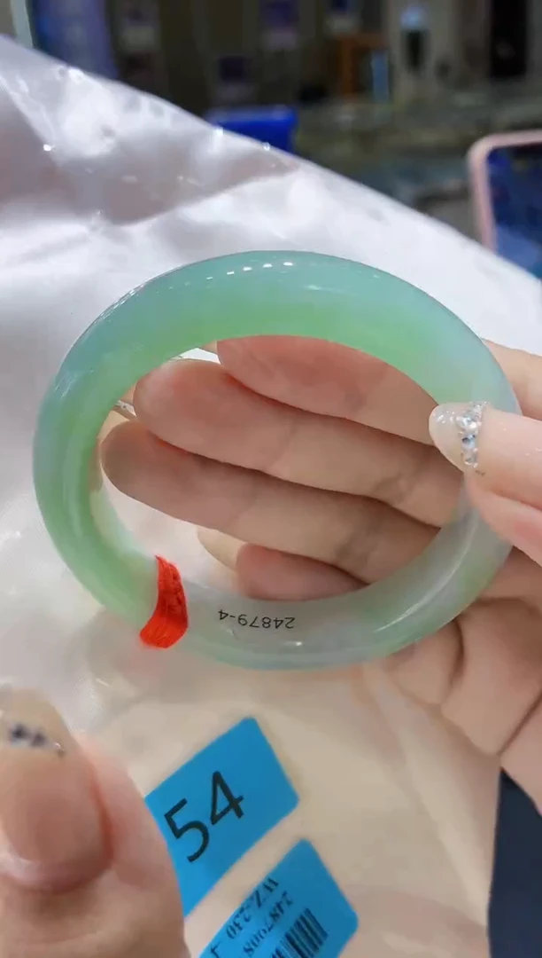 未镶嵌手镯翡翠翡翠手镯54