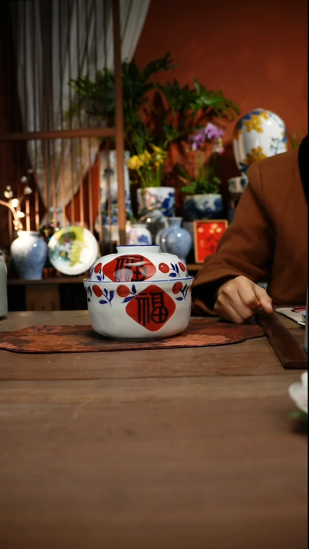 当代高温釉下彩手绘陶瓷餐具