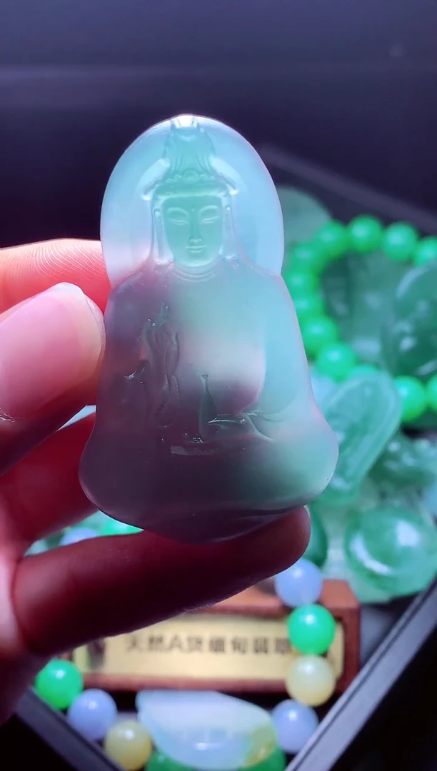 未镶嵌定制翡翠故*?毛货翡翠定制