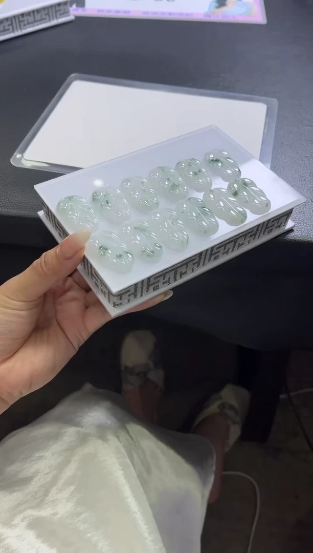 颈饰未镶嵌翡翠K316 /多样性发一件/配绳子