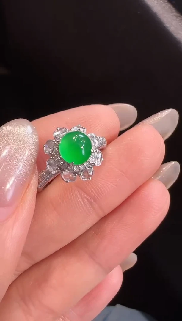 【闪购商品】翡翠戒指18K金镶嵌戒指