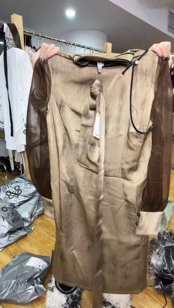 袍子       L码        110-120斤