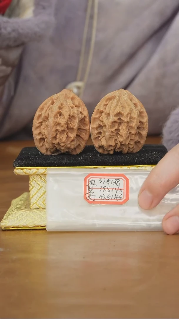 把件文玩核桃马蹄