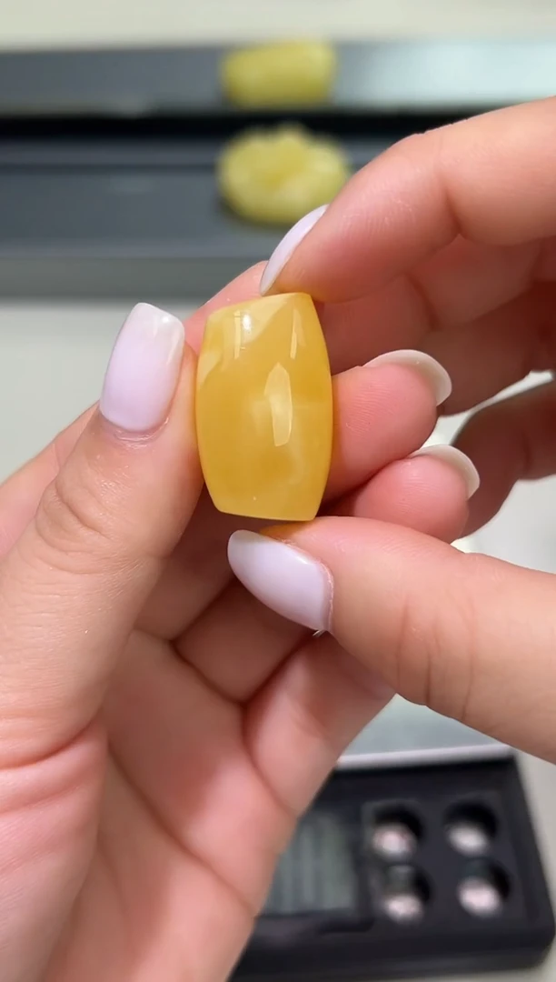 裸石琥珀未镶嵌琥珀蜜蜡吊坠