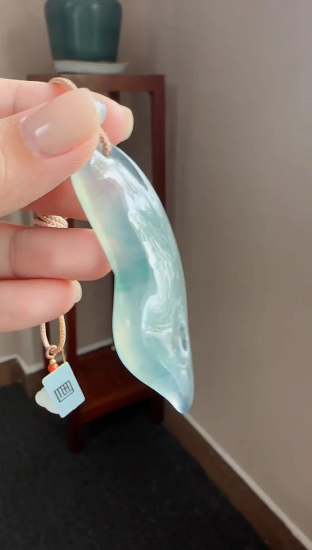 未镶嵌挂件翡翠洋