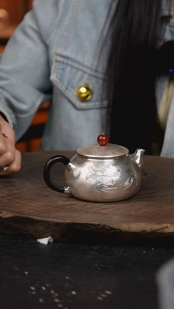 手工新品荷韵银壶999