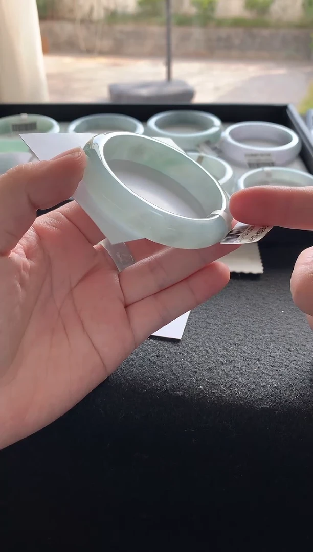 未镶嵌手镯翡翠54.2正圈A8339买断