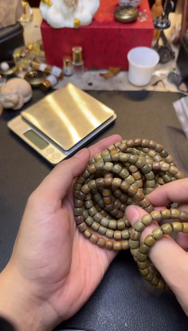 【闪购商品】维腊木（绿檀）手串/手链绿檀直切单圈