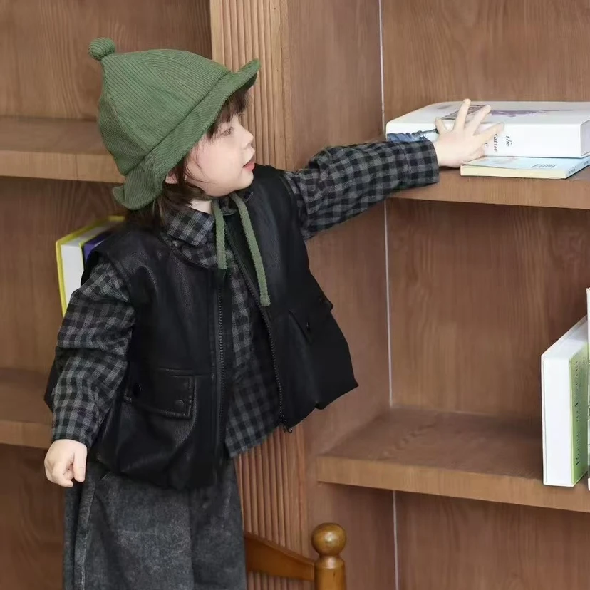 儿童秋季马甲外套2025春秋款男童拉链皮衣马甲童装洋气外套上衣潮