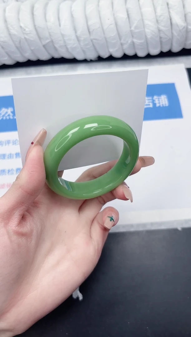 未镶嵌手镯石英质玉102-52.6QPG