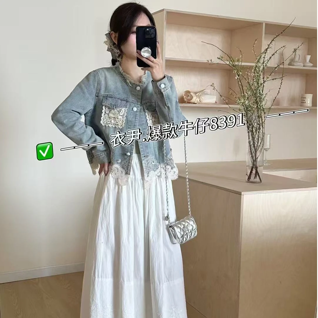 2025年春季新款拼接蕾丝花边牛仔重工短外套2059