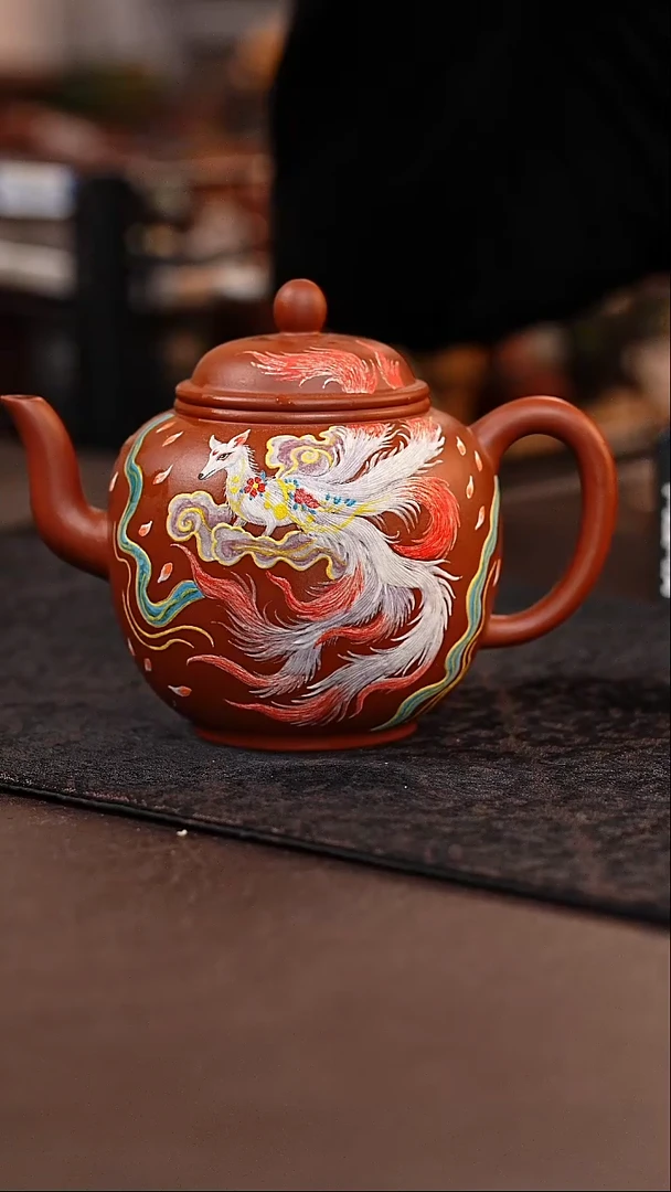 紫砂茶宠大红袍九尾狐