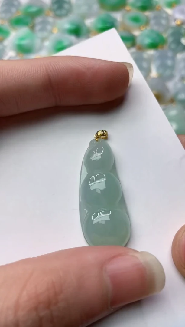 【闪购商品】翡翠颈饰18K金镶嵌87..........